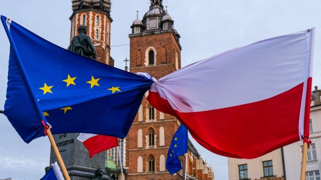 Polşa 20 ildə Aİ-dən nə qədər pul alıb?