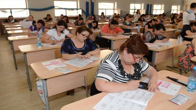 Müəllimlərin sertifikasiya imtahanlarının vaxtları açıqlandı