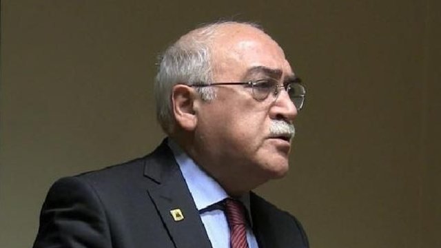 İsa Qəmbər yenidən Müsavat başqanı seçildi - FOTO