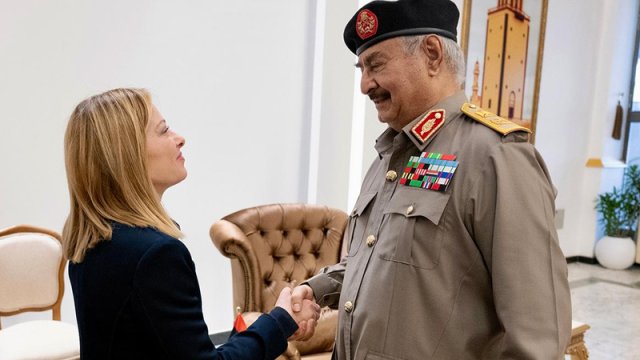 Rusiya ilə əməkdaşlıqdan imtina et, neftdən daha çox qazan - İtaliyadan Haftara təklif