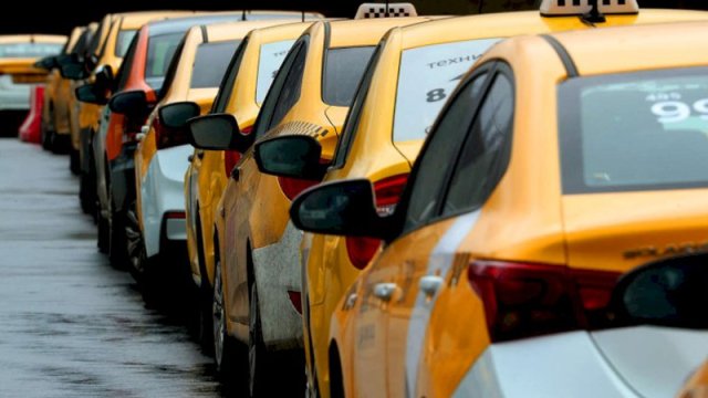 Taksilərlə bağlı yeni qərar: Qiymətlər artacaq?