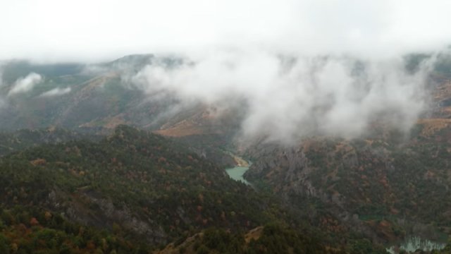 Dağ turizminin əvəzsiz məkanına çevrilən Kəlbəcər - VİDEO