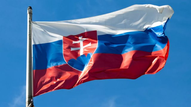 Slovakiya DİN: 