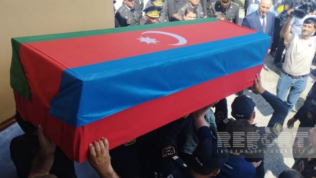 Ucarda Birinci Qarabağ müharibəsinin şəhidi 30 il sonra dəfn edidi - FOTOLAR