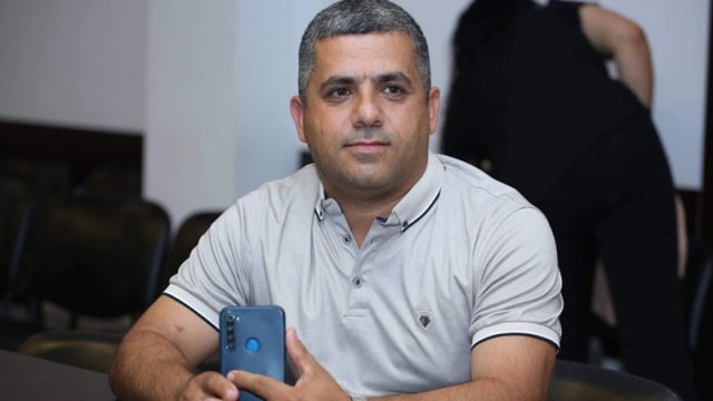 Əyalətdə yaşayan ədiblərimizin ümumi problemi
