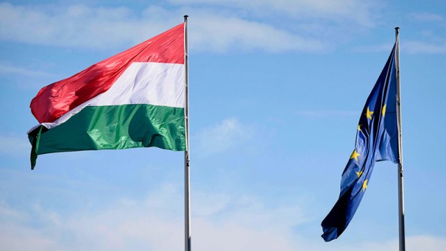 Macarıstan Ukraynaya yeni vəsaitlərin ayrılmasını əngəlləyir