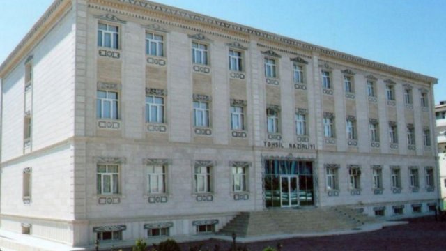 Naxçıvan Təhsil Nazirliyində hüquqpozmalarla bağlı Baş Prokurorluğa müraciət edildi