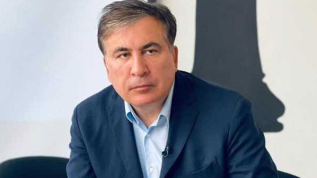 Saakaşvilinin partiyasının binasına hücum edildi
