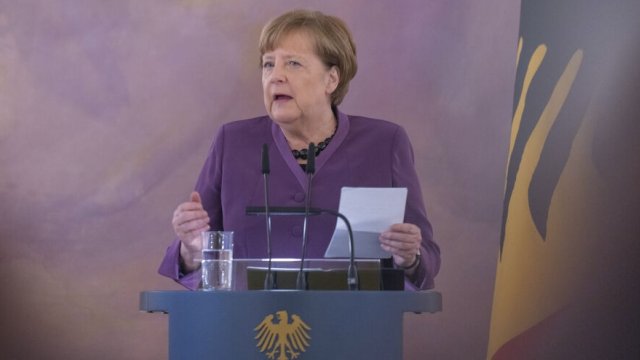 Merkel və tərəfdaşları Rusiyanın layihəsinə qəsdən lobbiçilik edib - KİV