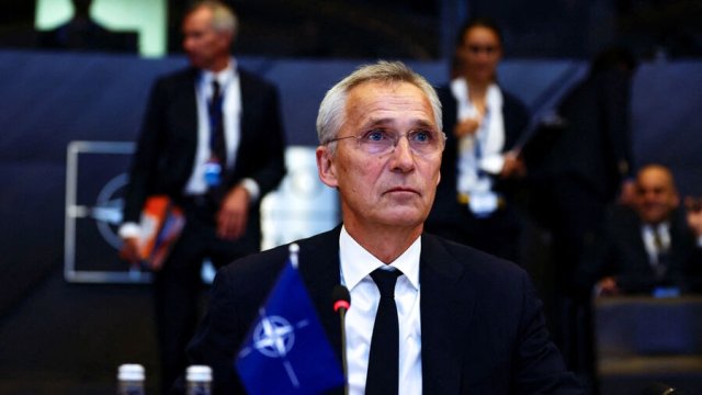 Stoltenberq Rusiyaya qarşı alman silahlarından istifadə etmək qərarını dəstəklədi