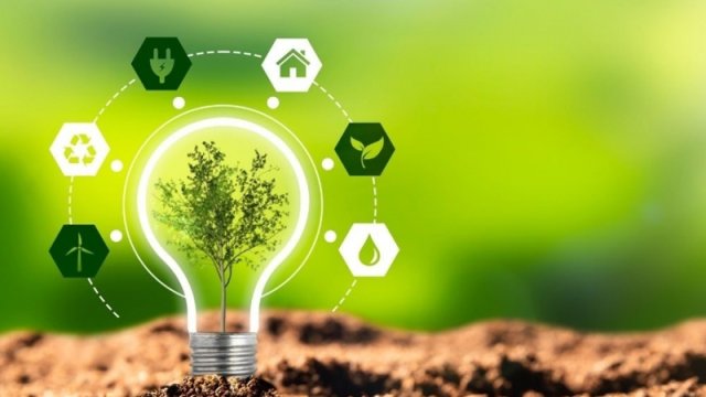 Aydın Hüseynov: Azərbaycanda “yaşıl enerji”yə böyük investisiya qoyuluşları gözlənilir