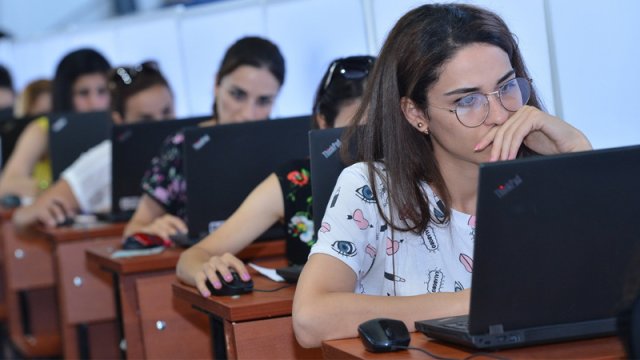 Ölənə qədər oxuyun deyir bu nazirlik?