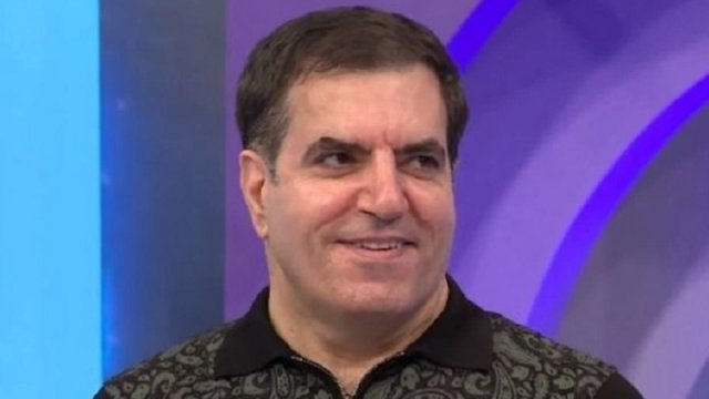 Müğənninin biznesi batdı, borca düşdü