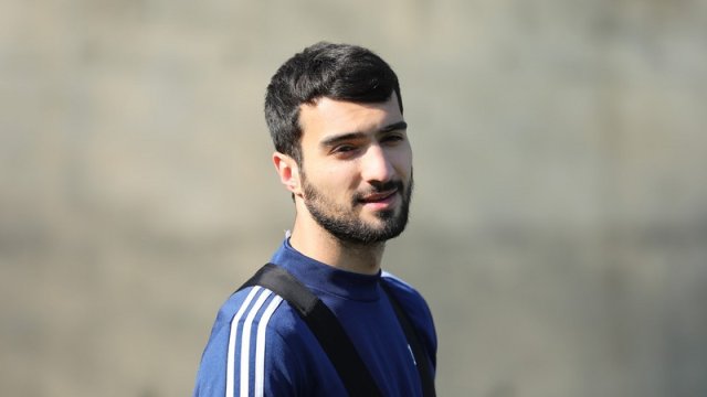 Mahir Emreli bir neçə klubla danışıq aparır, yaxın günlərdə qərar verəcək
