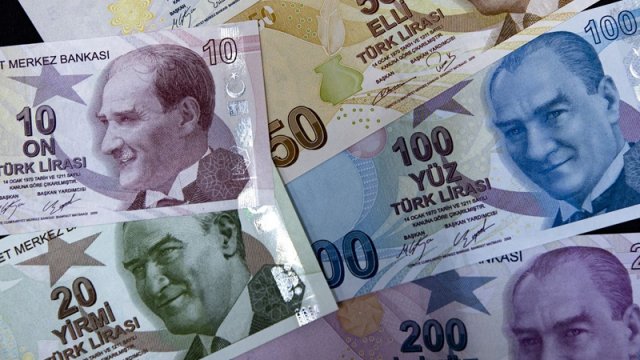 Türk lirəsi yenidən kəskin ucuzlaşa bilər? - İqtisadçıdan AÇIQLAMA