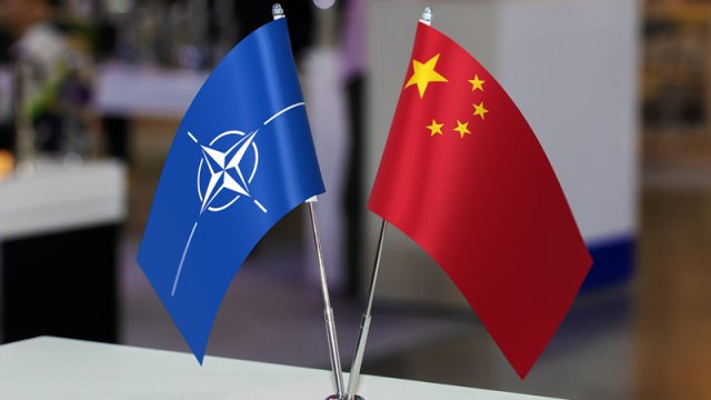 Çin NATO-nu Soyuq müharibə zehniyyətindən əl çəkməyə çağırdı