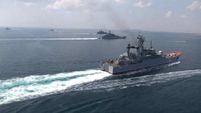 Böyük Britaniya və Aİ ölkələri Rusiyanın neft donanmasına nəzarəti gücləndirəcək – Bloomberg