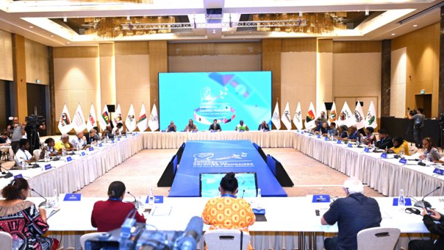 Bakıda Fransa Koloniyalarının Beynəlxalq Azadlıq Cəbhəsi yaradıldı
