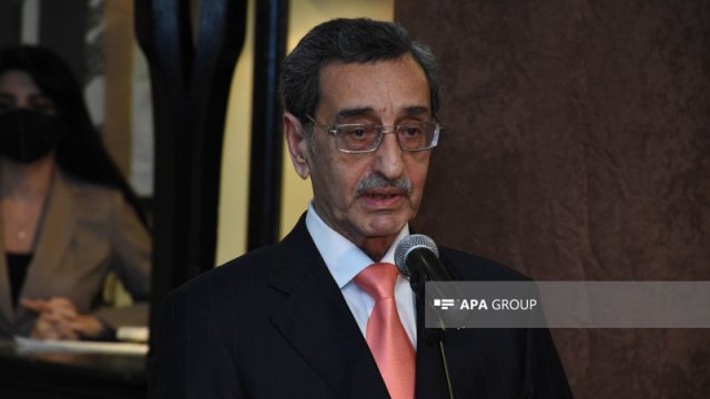 Hacı İsmayılov sədr seçildi
