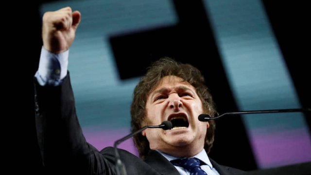 Argentina prezidenti ordunu Venesuellada demokratiyanı müdafiə etməyə çağırdı