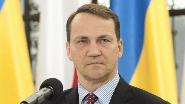 "Rusiya ilə sülhə nail olmaq mümkün deyil" - Radoslav Sikorskii