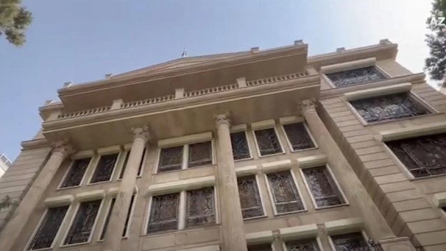 
Azərbaycanın İrandakı səfirliyi necə qorunur? - VİDEO