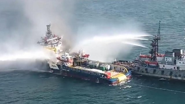 Xəzərdə təchizat gəmisində baş vermiş yanğın tam söndürüldü