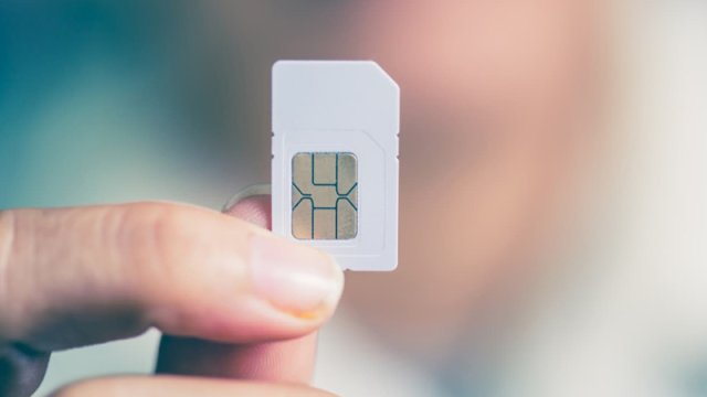 Azərbaycanda 150 min manata mobil nömrə satılır - SİYAHI