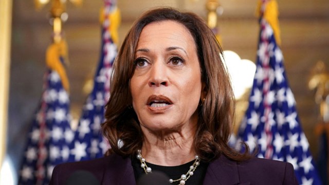İlon Mask Kamala Harrisi kommunist adlandırırdı
