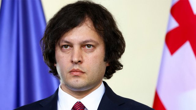 2008-ci müharibəsi: Kobaxidze Saakaşvilini cinayətkar adlandırdı, Rusiya ilə sülhdən danışdı