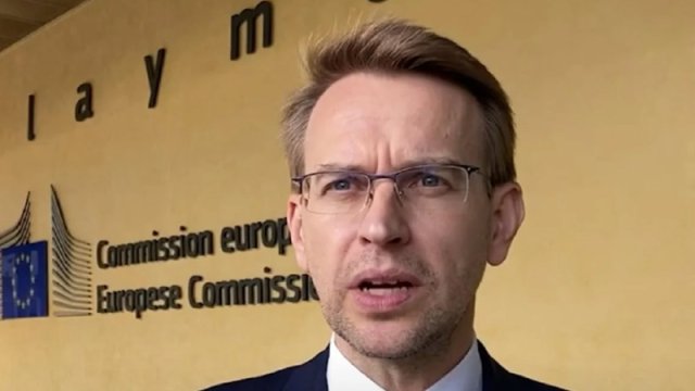 AK: "Ukraynanın öz ərazisində düşmənə zərbə endirmək hüququ var"