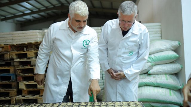 Birləşmiş Krallığın Azərbaycandakı səfiri Tahir Gözelin GreenTech müəssisəsini ziyarət edib