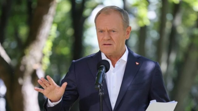 Donald Tusk Polşa prezidenti postuna namizəd olmayacaq