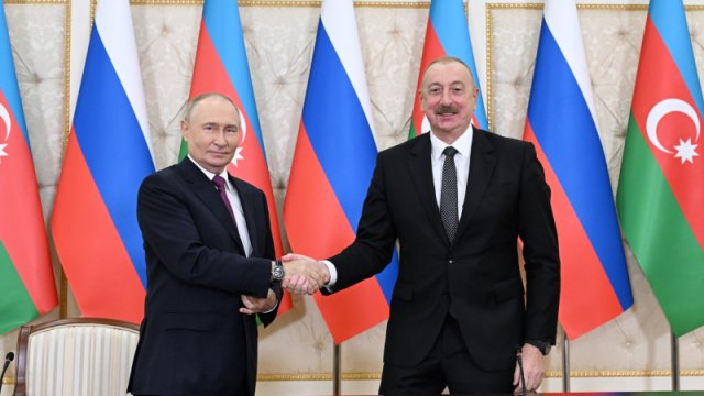 Azərbaycan ilə Rusiya arasında imzalanmış sənədlər mübadilə edildi
