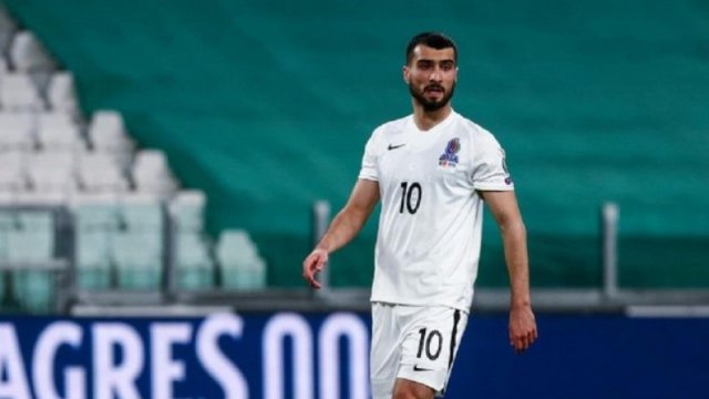Mahir Emreli: "Dinamo" ilə oyunda "Qarabağ"ı favorit göstərmək olar"