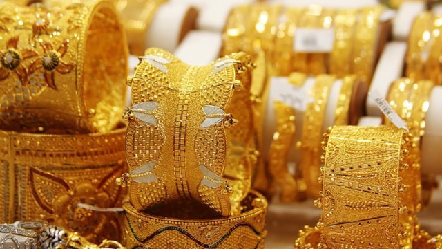 Azərbaycanda toy mövsümü başlayır: qızıl-zinət əşyaları bahalaşıb - AÇIQLAMA