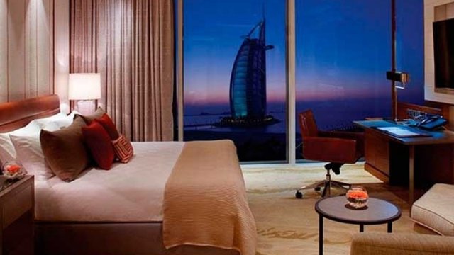 Otel qiymətlərinin bahalaşmasına səbəb nədir? - "Keyfiyyət artdıqca..."