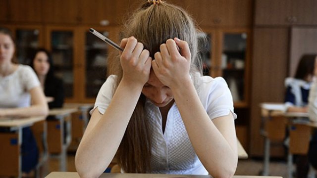 Hər üç abituriyentdən biri universitetə qəbul ola bilməyib
