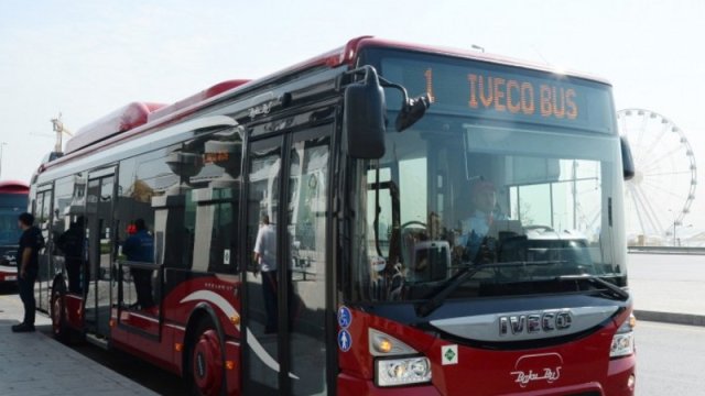 21 nömrəli avtobusa görə sərnişinlər niyə falçıya üz tutsun?