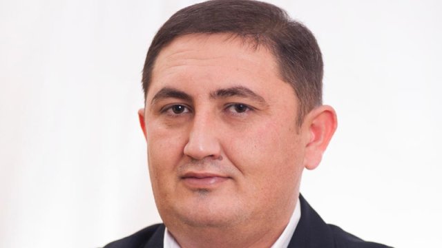 "İranda hamı yaxınlaşıb evinə dəvət edirdi" - Sevilən aktyor