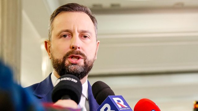 Polşa MN: "NATO-da Ukrayna üzərində Rusiya raketlərinin vurulması ideyasının tərəfdarı yoxdur"