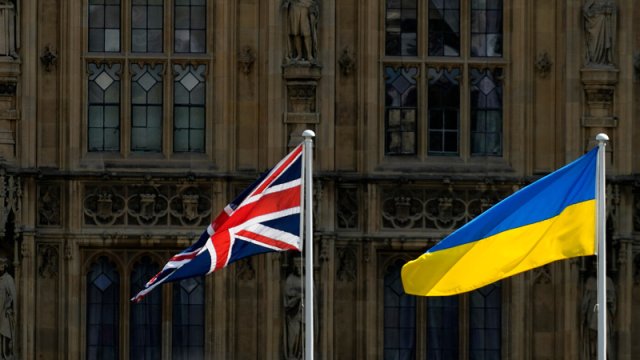 Britaniya Ukraynaya yardım fondu üçün 1,3 milyard dollardan çox pul toplayıb