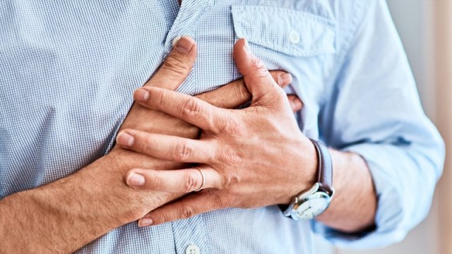 Ürəyimiz ağrıyanda nə etməliyik? - "İlk yarım saat çox kritikdir..."