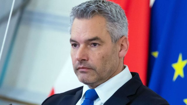 Bu ölkə Ukrayna üzrə danışıqlar üçün platforma təklif etdi