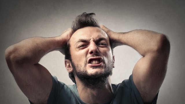 Bəzi insanlar niyə tənqidə meyillidirlər? - Psixoloq rəyi