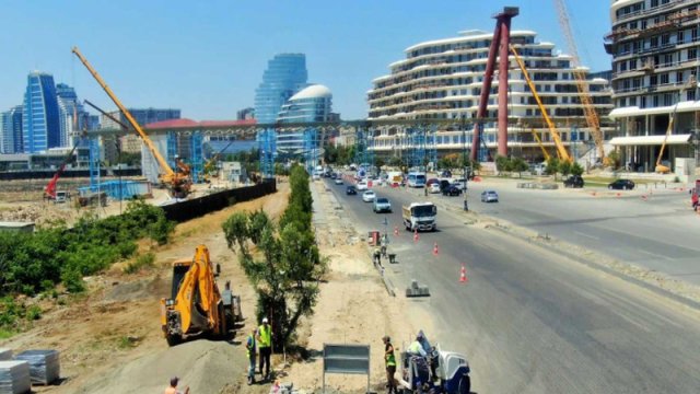 İki ev ölkə qanunvericiliyinə tabe deyil?