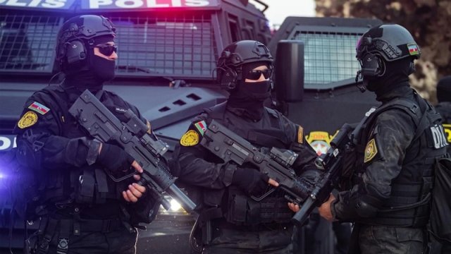 Başına silah dayayıb 30 milyon istədi - Gecəki basqının detalları (VİDEO)