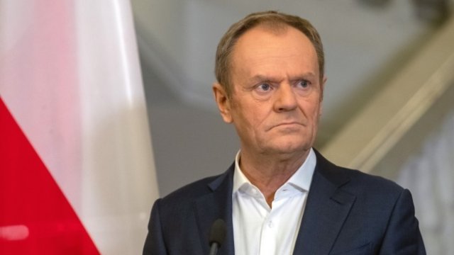 Donald Tusk Qərbi Putinin təhdidlərindən qorxmamağa çağırdı