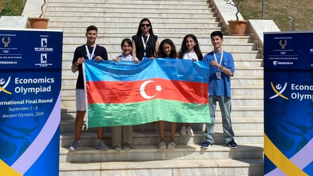 Azərbaycanlı şagird Yunanıstanda Beynəlxalq İqtisadiyyat Müsabiqəsində gümüş medal qazandı
