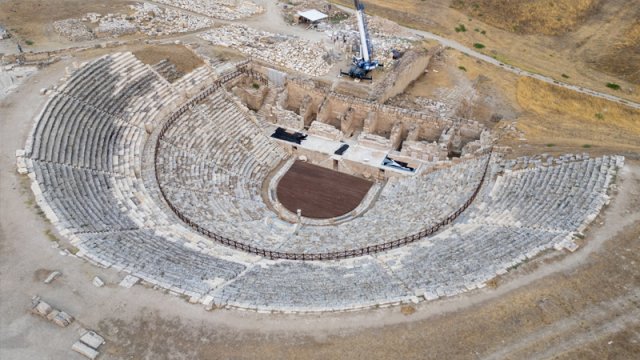 Keçmişin mədəni zənginliyi Türkiyədəki kəşflərlə üzə çıxır - FOTO